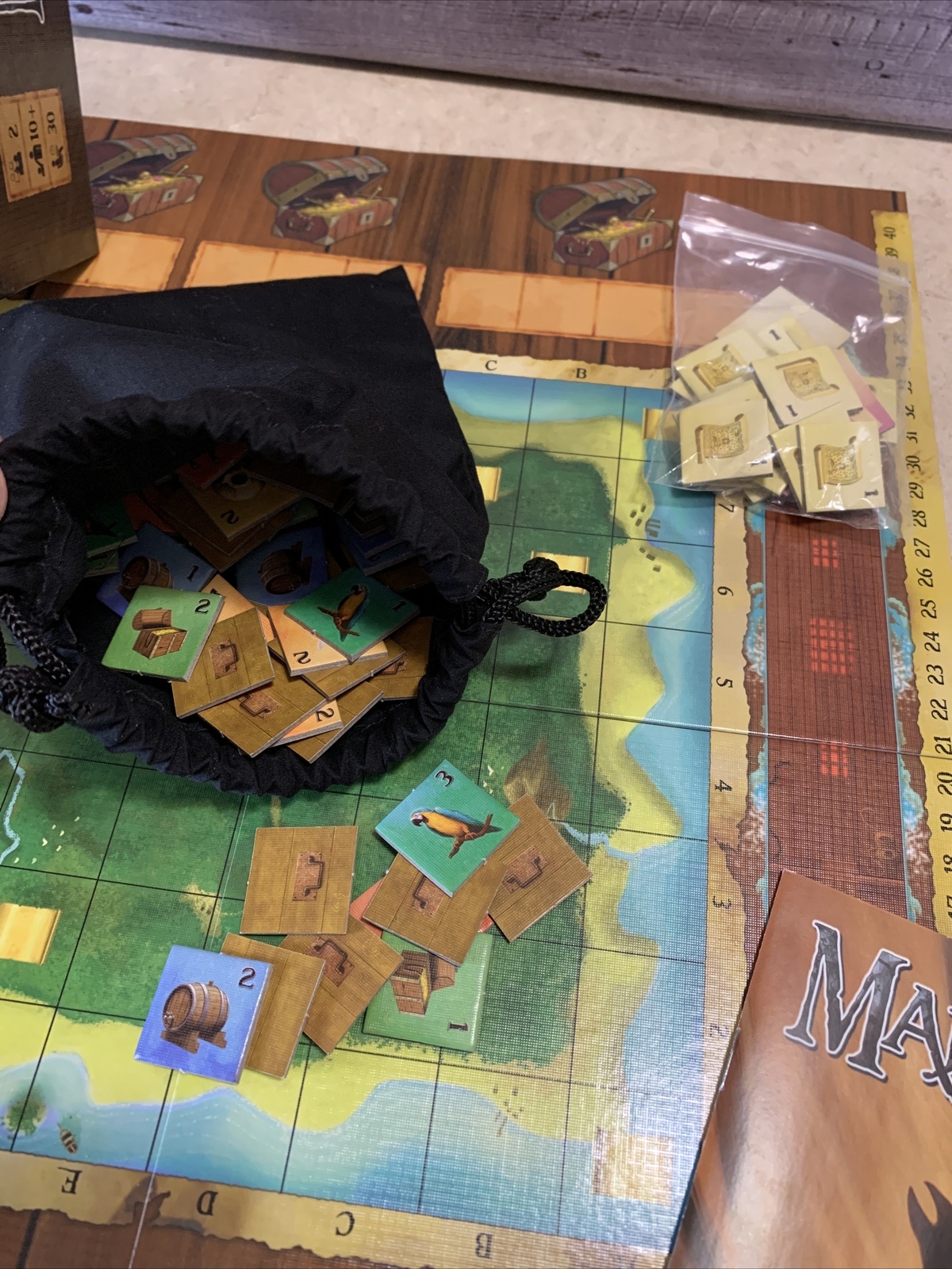 Martinique (Board Game, 2010) Z-Man Games White Goblin Emanuele Ornella COMPLETE