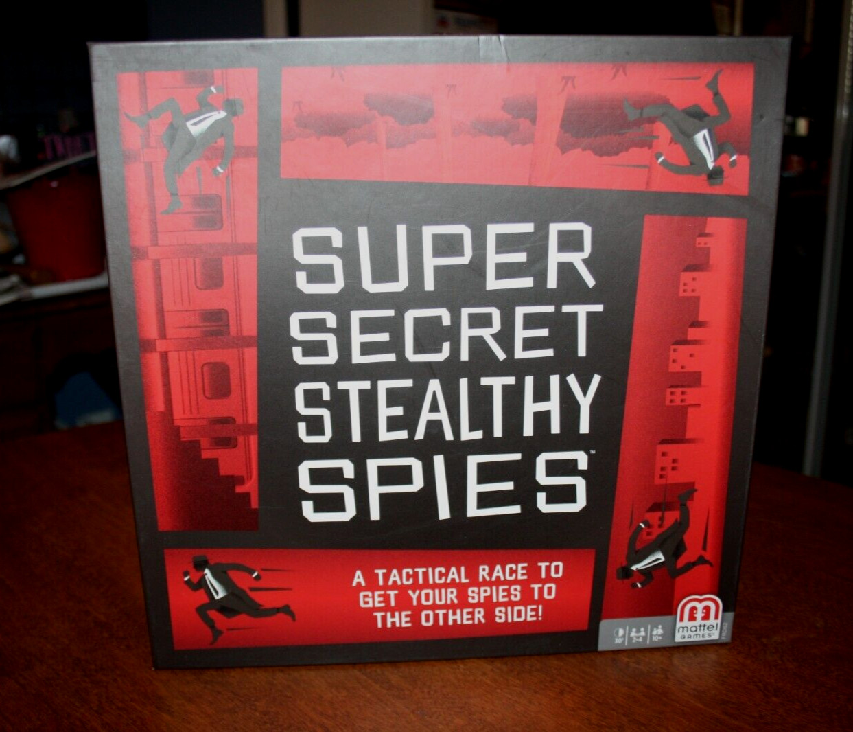 Super-Secret Stealthy Spies Game Tactical Race Get Spies Other Side! Mattel 2017