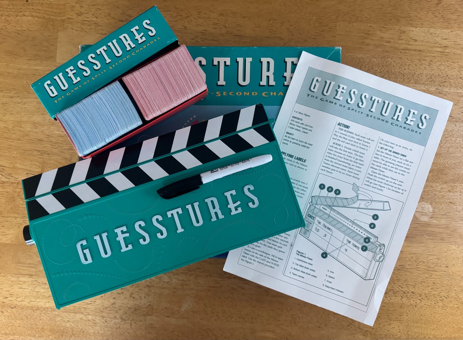 1990 Vintage Milton Bradley 🎬 GUESSTURES 🎬 Split-Second Charades Party Game