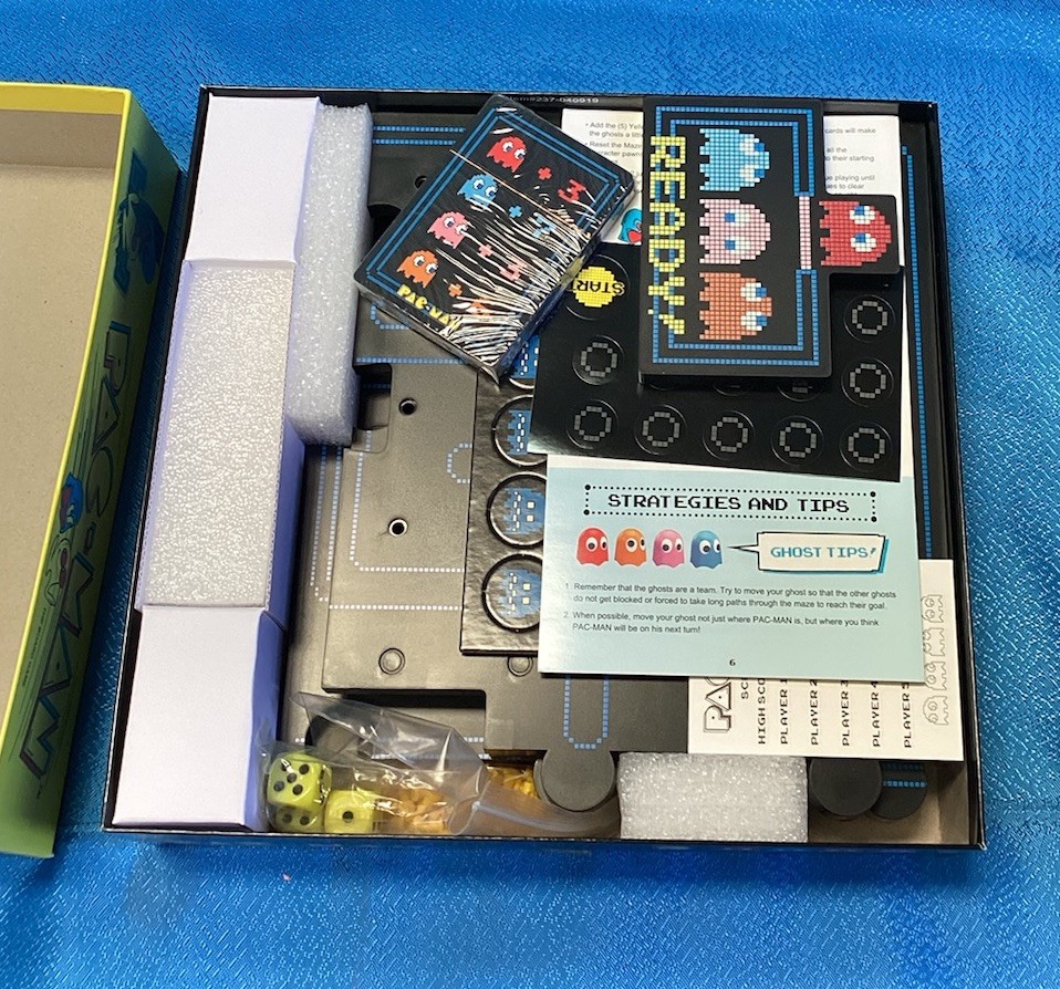 Pac-Man The Board Game ~ Classic Retro Arcade Table Top Game Complete