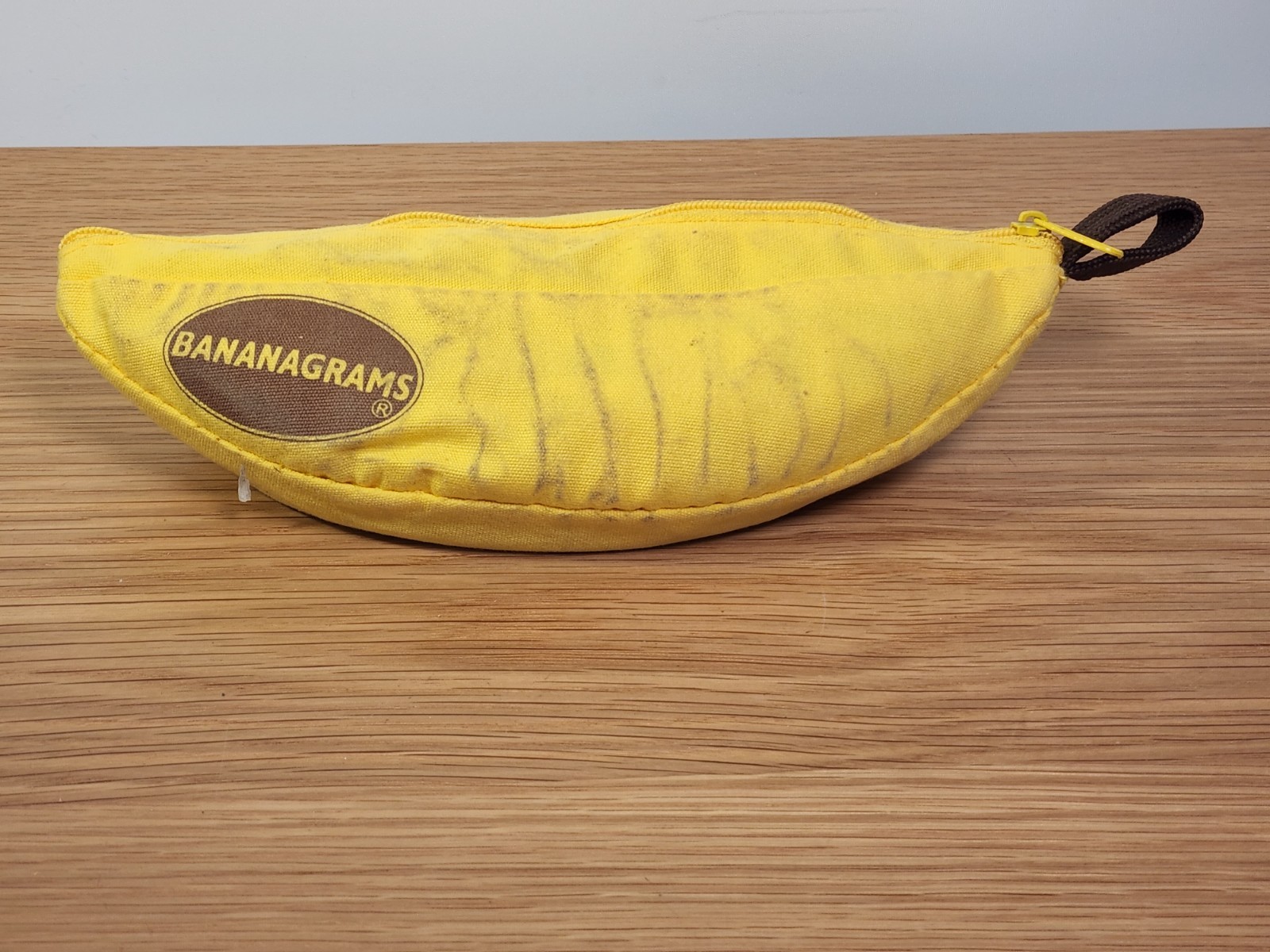 Bananagrams Crossword Family Fun Game Bananagram Word Play Banana EUC Complete