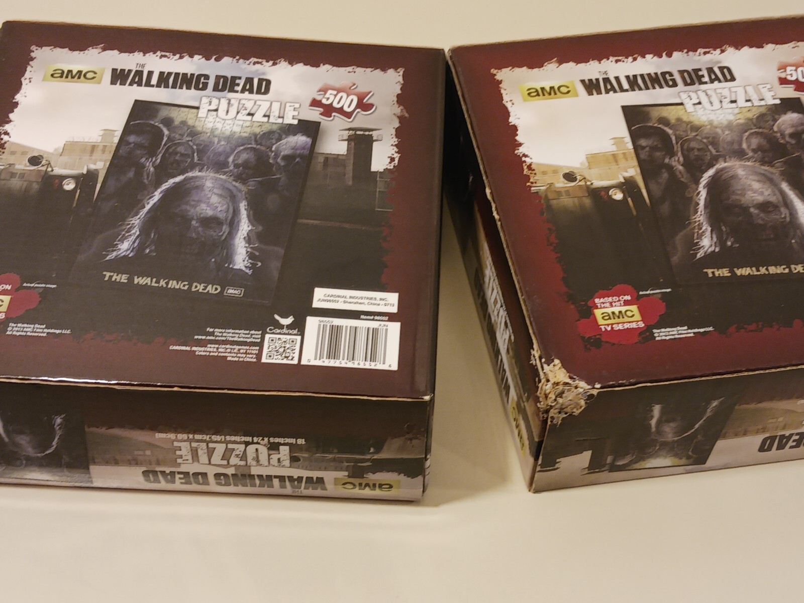 The Walking Dead Lot 4 Shot Glasses 1 Dice Game 3 Jigsaw Puzzles 1 Wall Clock