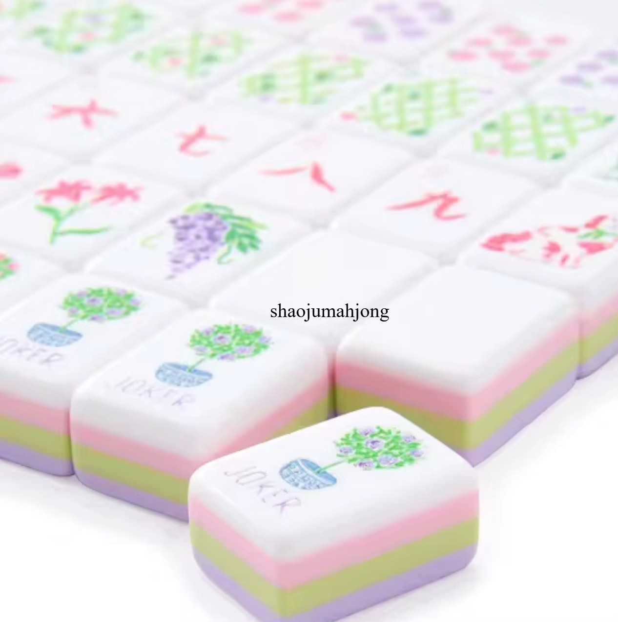 American Mahjong Game Set, 160 Lilac Acrylic Engraved Layered Mah Jong Tiles