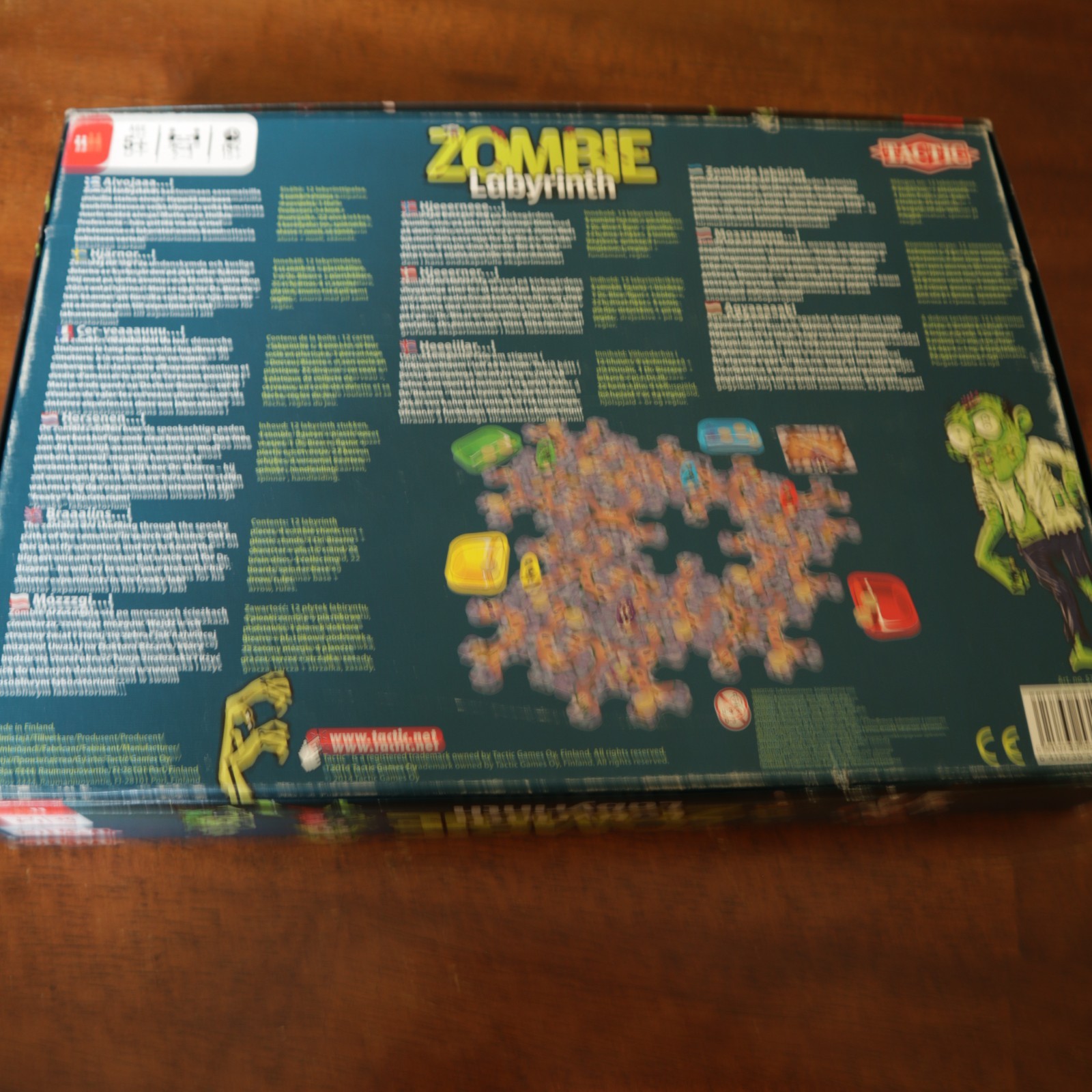Spooky Family Board Games Lot Haunted Mansion Zombie Labyrinth Halloween