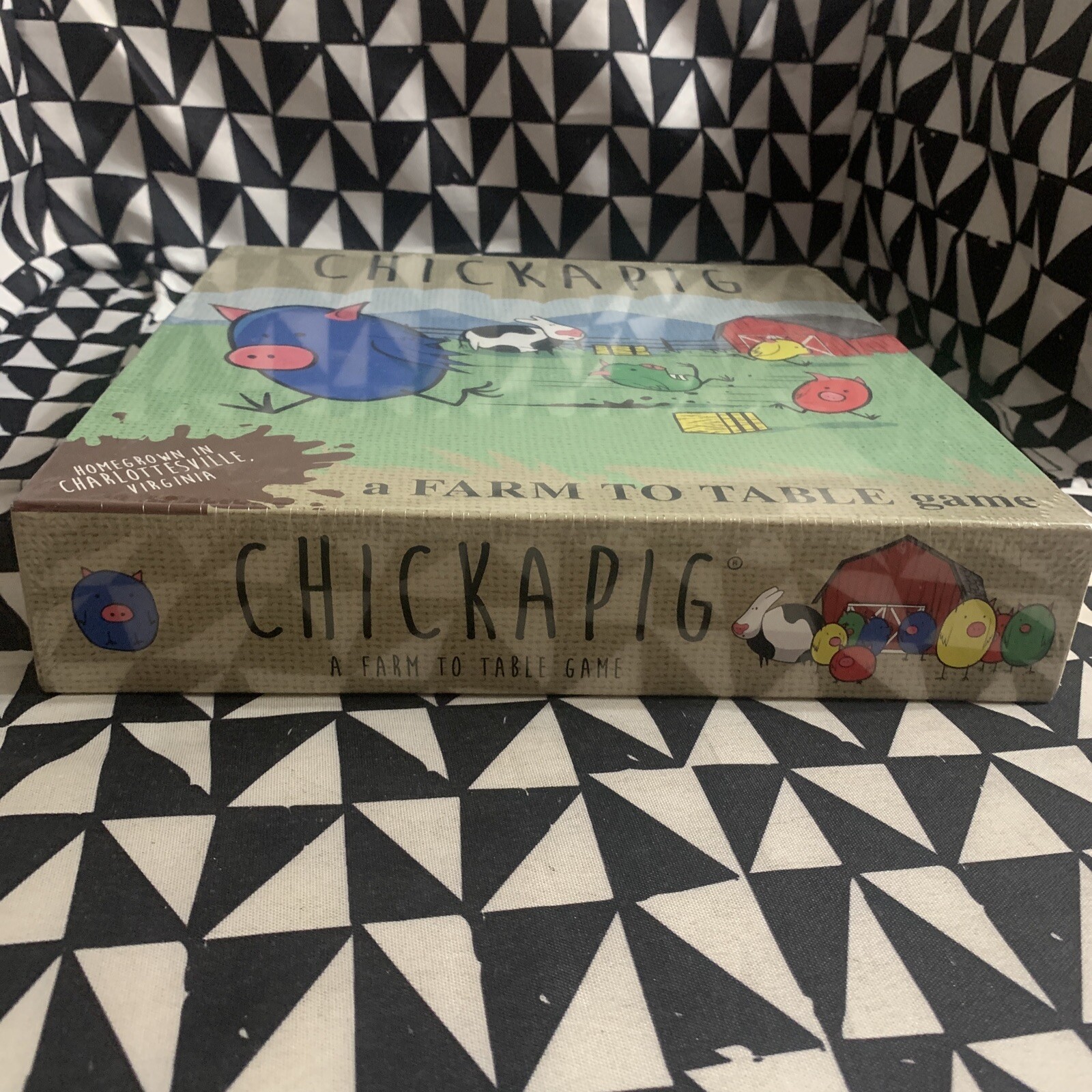 New Chickapig Board Game Family Ages 8+ 2-4 Players Kids Gift Farm To Table Wood