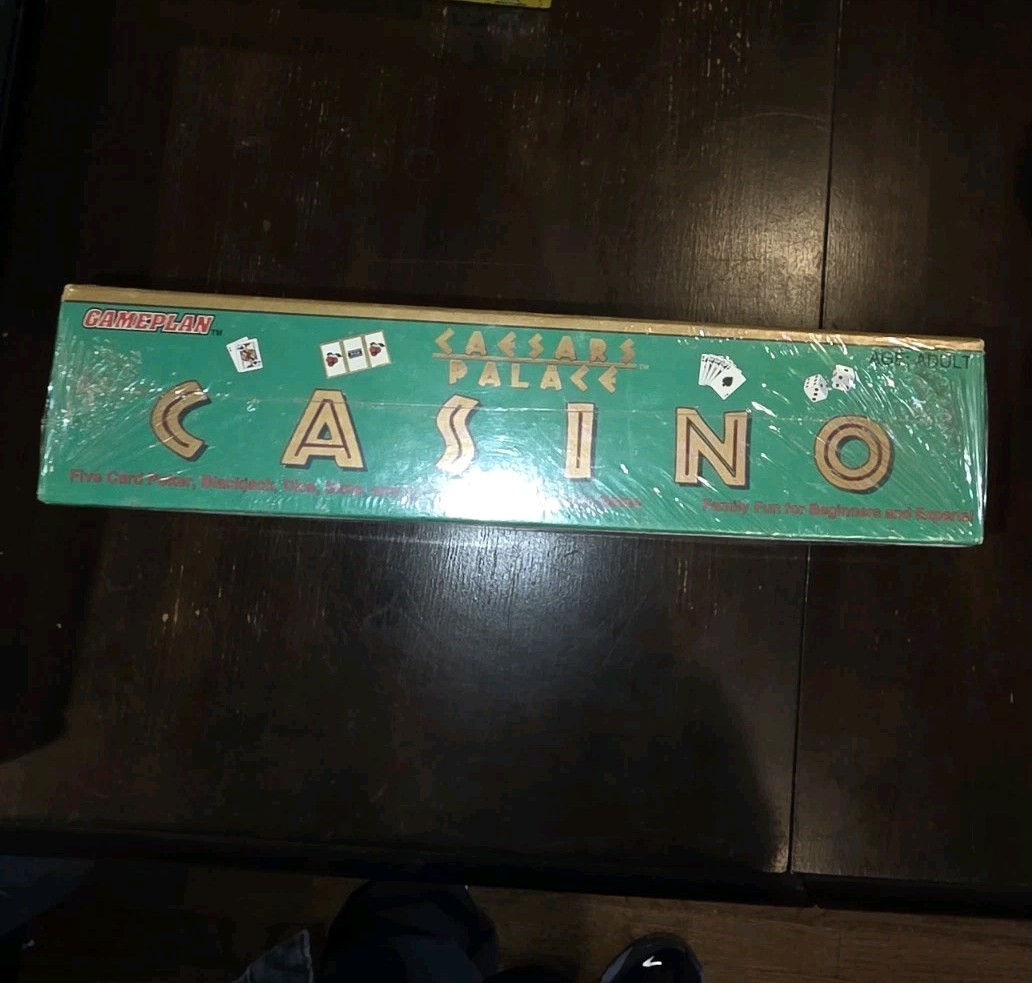 Vintage CAESARS PALACE CASINO Board Game 1995 by Gameplan New and Sealed