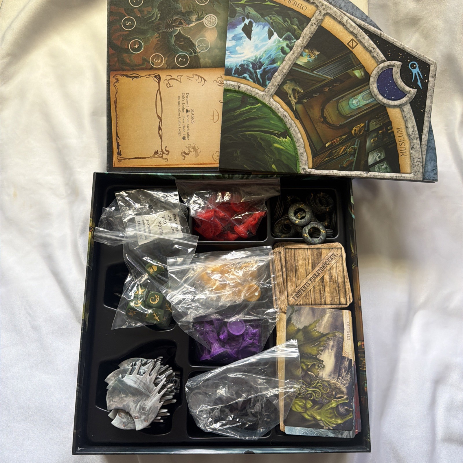 Greater Than Games Fate of the Elder Gods Board Game COMPLETE
