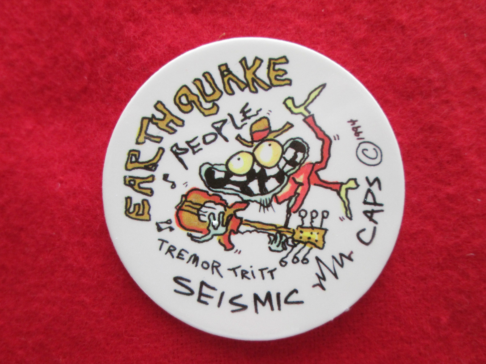 RARE! 30 SEISMIC CAPS 1994 Limited Edition milkcaps pogs tazos by Brian Bent