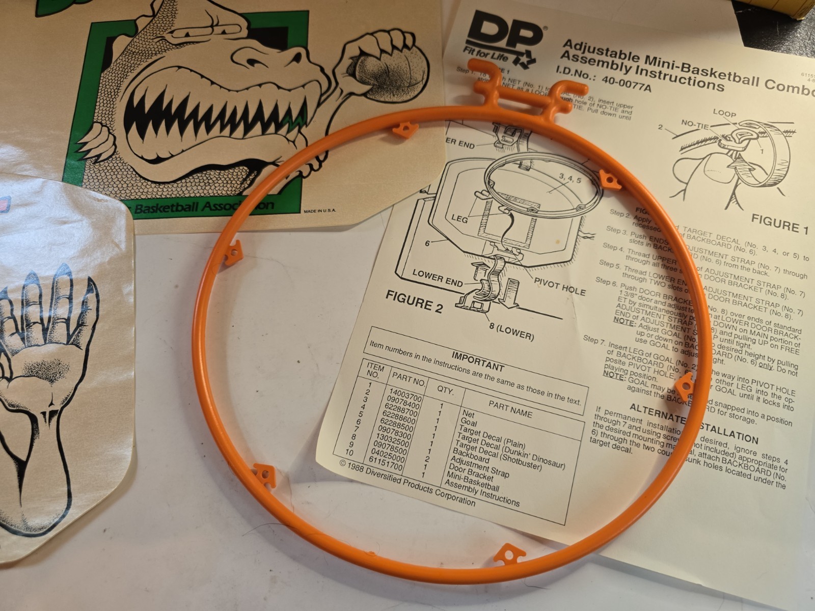 DP Shot Buster 1988 Vintage Mini Indoor Basketball Set ‘Dunkin’ Dinosaur’