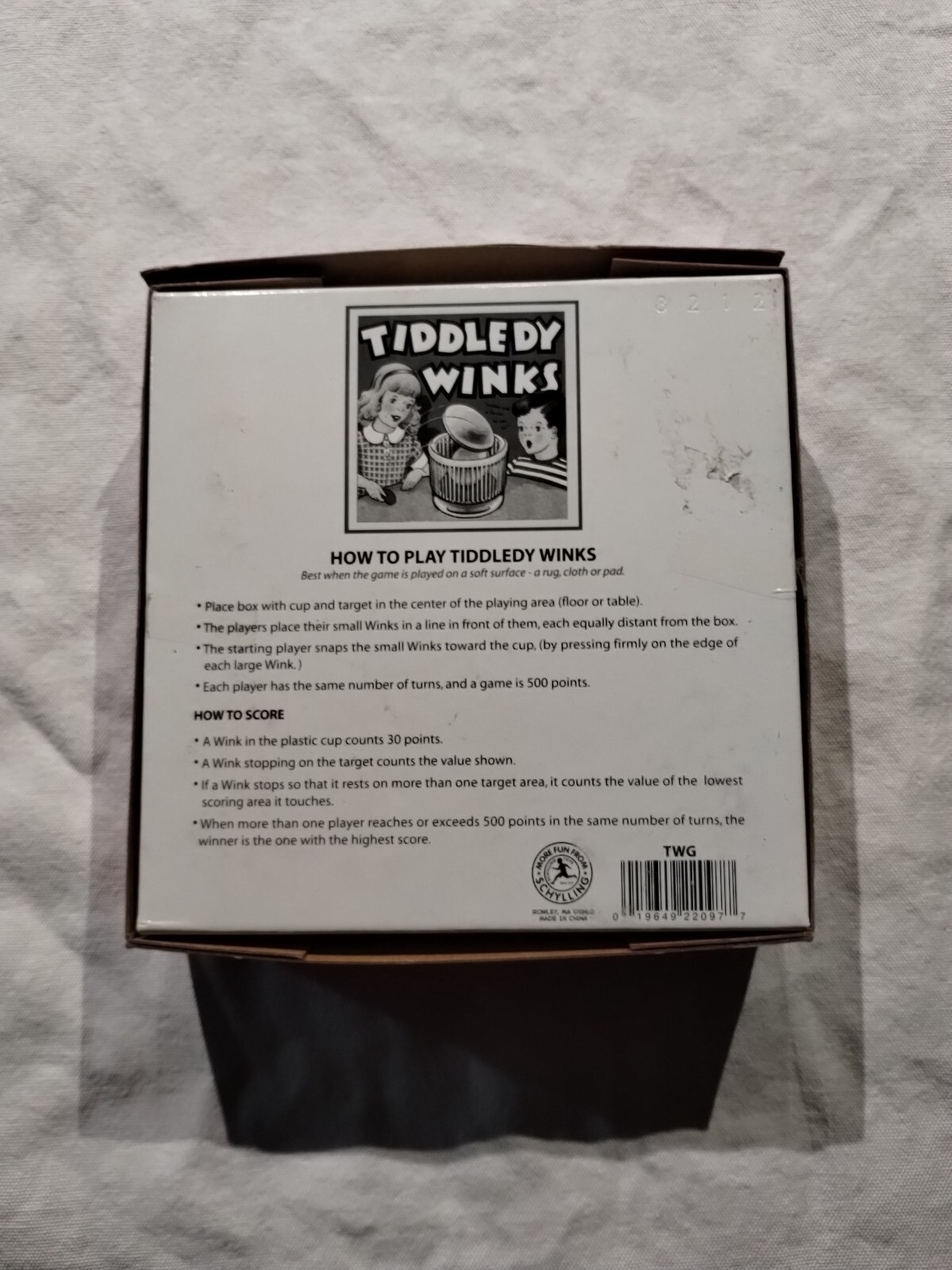 Tiddledy Winks Game w/Colorful Box model 8212 Vintage Christmas Fun for Kids NOB