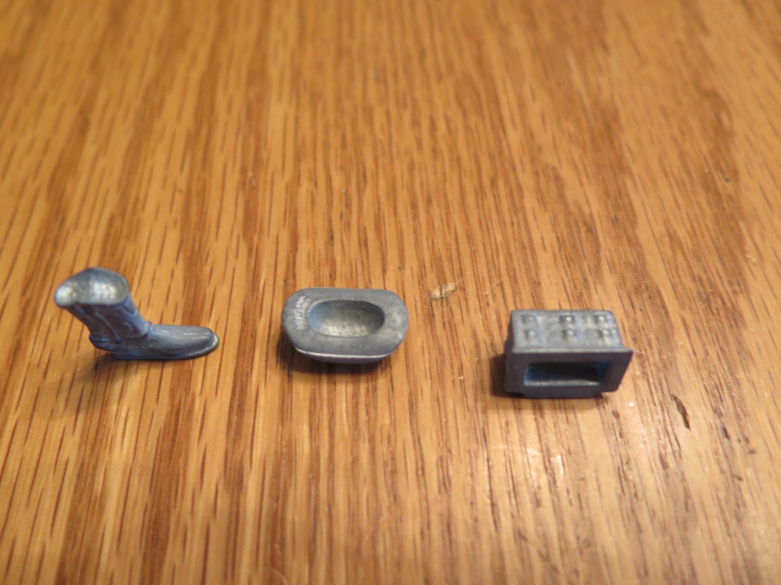 Vintage Board Game Tokens Game Pieces? Miniature Pewter Figurines? Lot of 24 Pcs