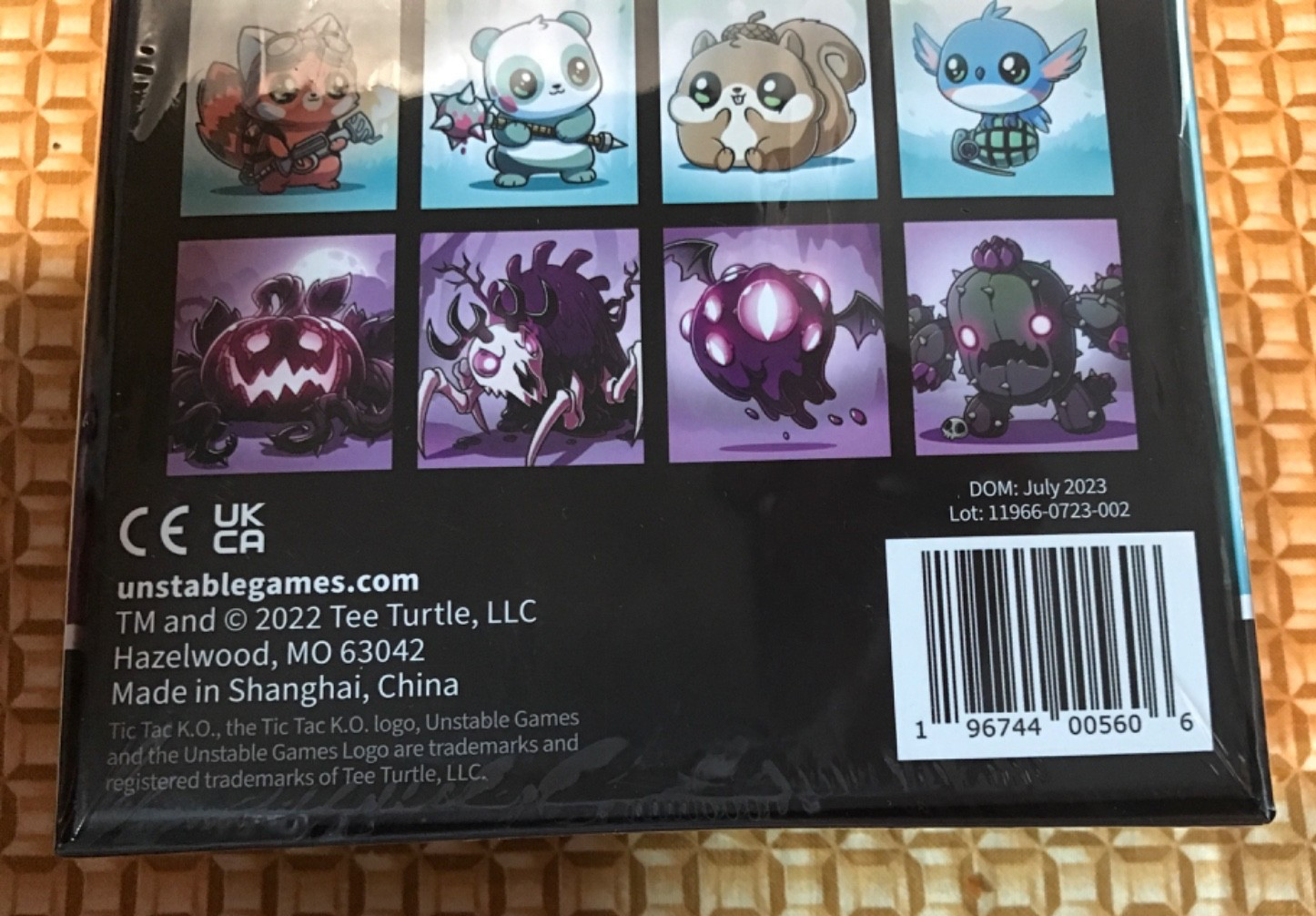 Tic Tac K.O. Cute vs. Evil 2 Card Game 8+ K.O. 2-4 Players Unstable Games NEW