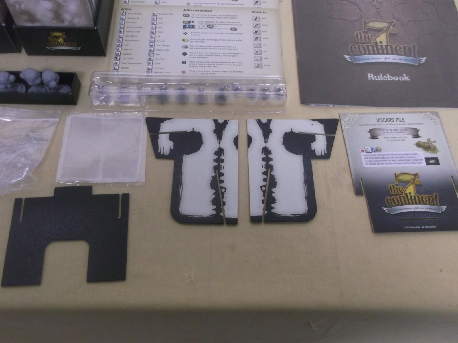 THE 7TH CONTINENT 2017 CORE GAME + FACING ELEMENTS FEAR DEVOURERS EXPANSION