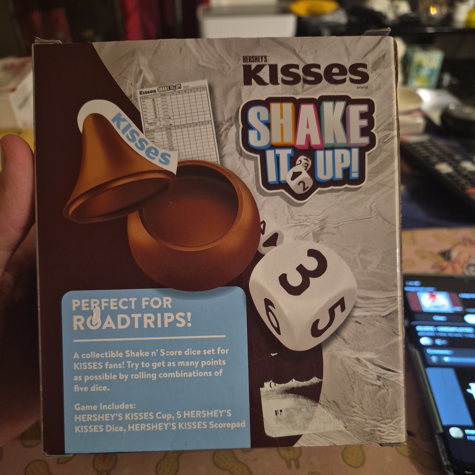 MasterPieces Hershey’s Kisses Officially Licensed Shake It Up! Dice Game New Box