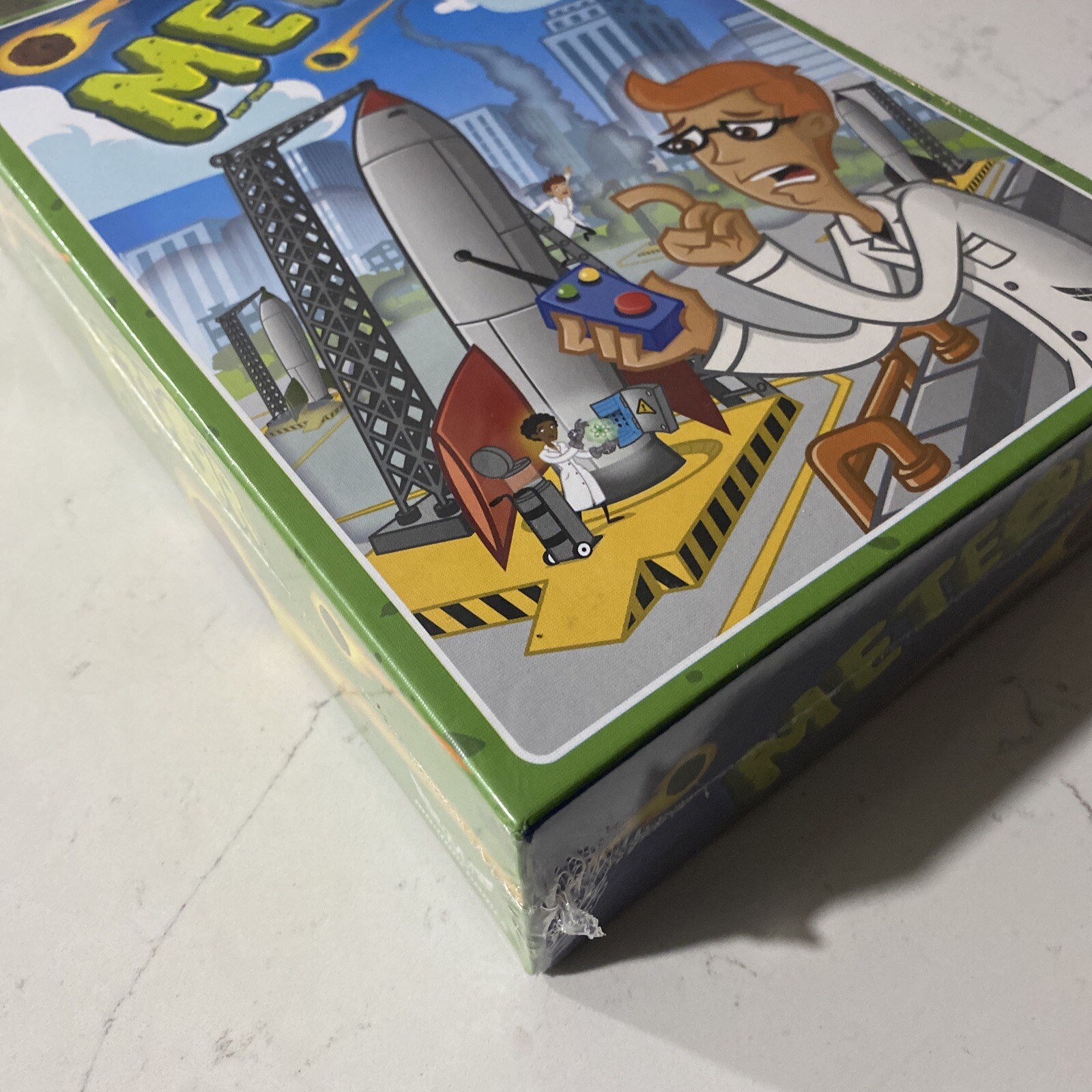 2014 Meteor Game by Mayday Games New