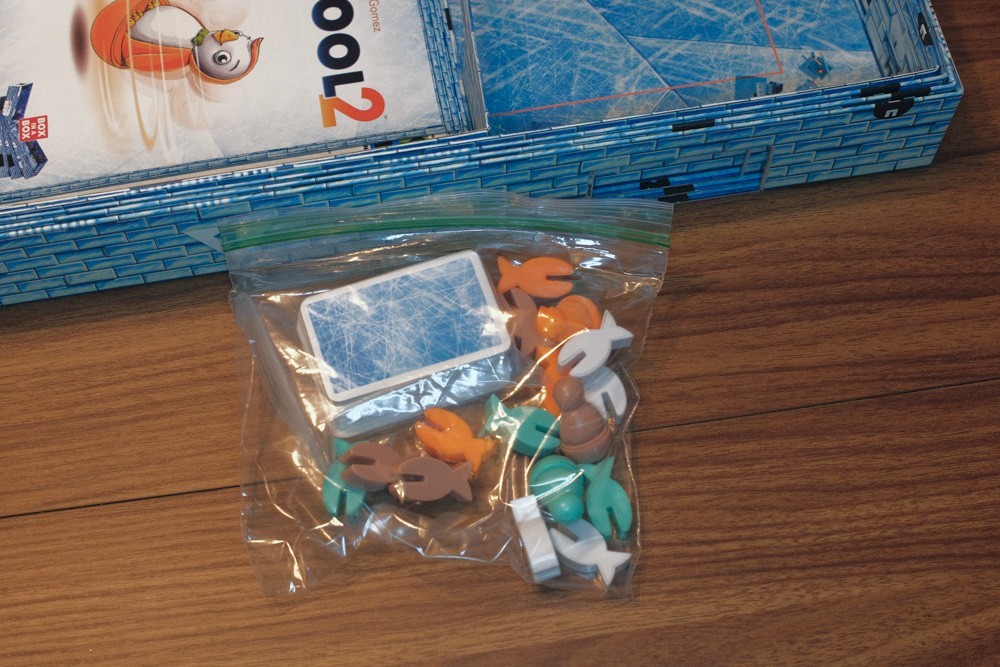 ICECOOL 2 Board Game Dexterity Flicking Game Complete Brain Games