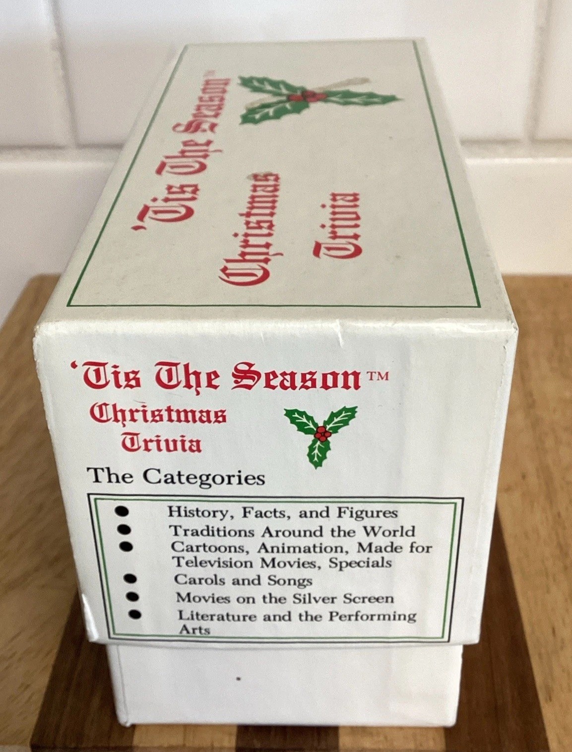 Vtg Christmas Holiday Trivia Family Game Retro Tis The Season Cards USA