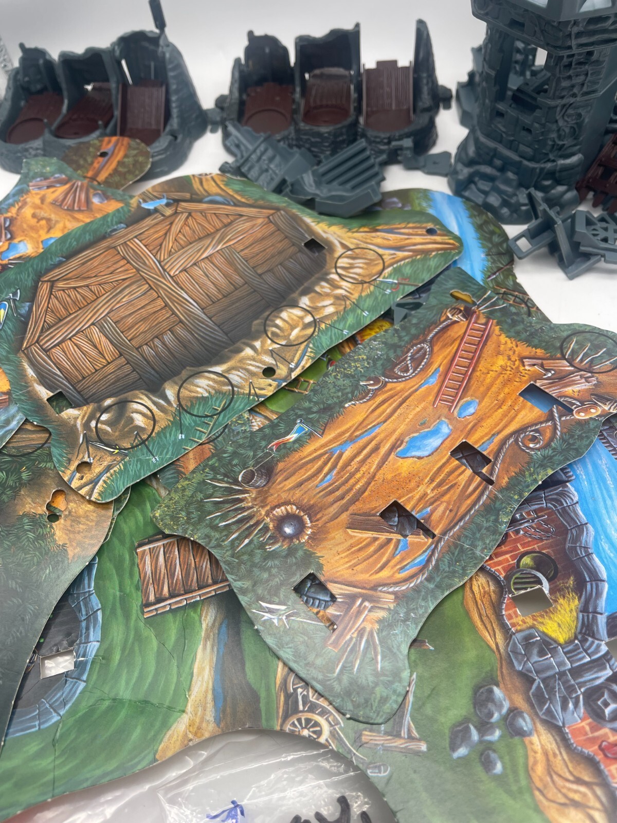 INCOMPLETE Weapons & Warriors Castle Combat Set Pieces AS IS See Description