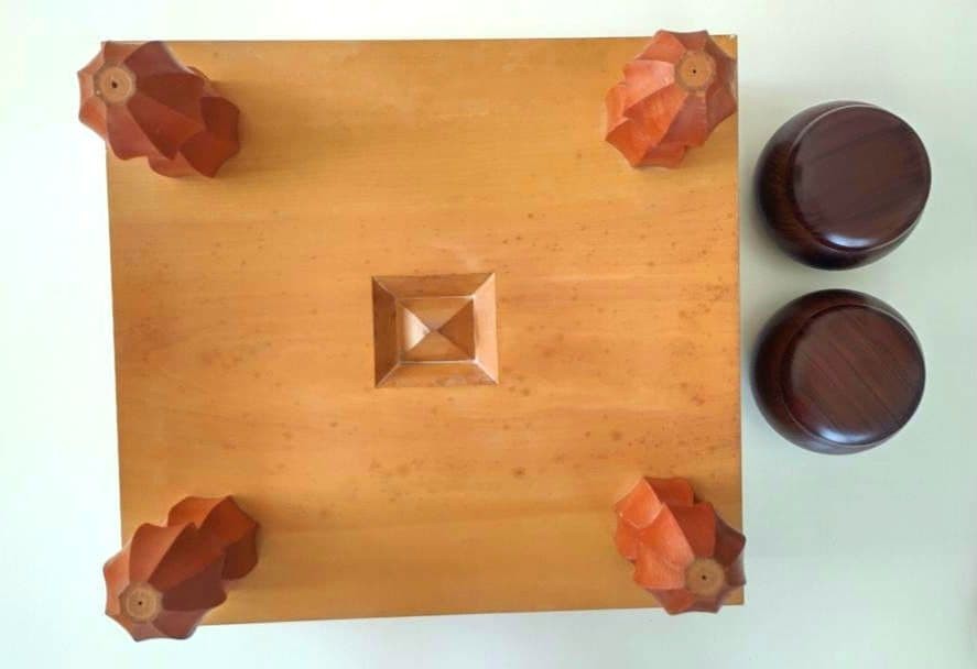 Japanese Go Board Set w Legs Goban Stones Bowls 19×19 Natural Wood Vintage Rare
