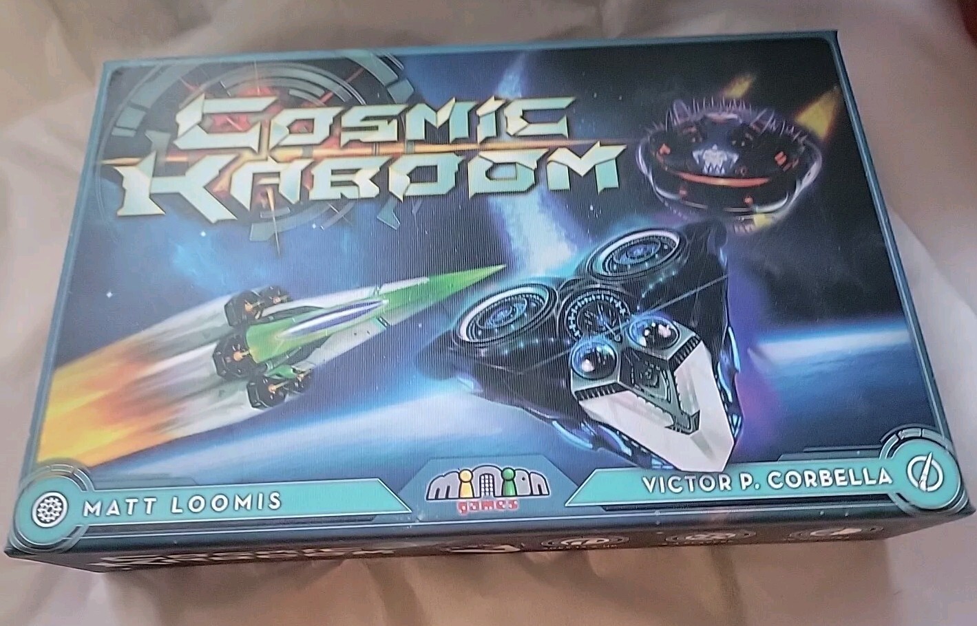 Cosmic Kaboom Board Card Game – 2016 Minion Games – New Open Box