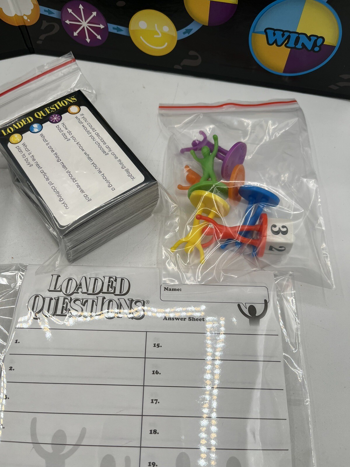 Loaded Questions Family &Party Game 2014 Teen-Adult Classic Game “Who Said What”