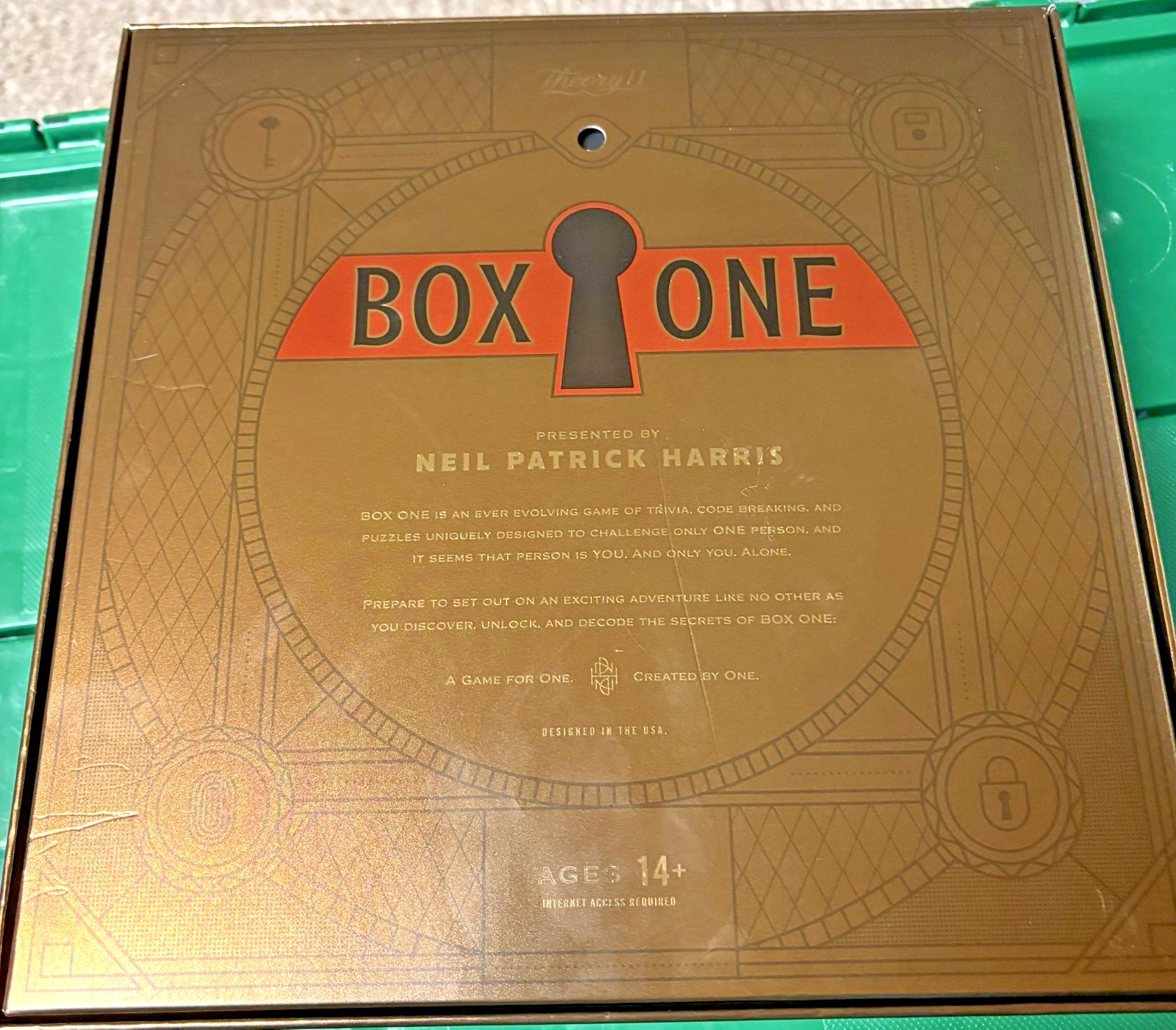 NEIL PATRICK BOX 1 GAME & MICKEY’S CHRISTMAS CAROL GAME