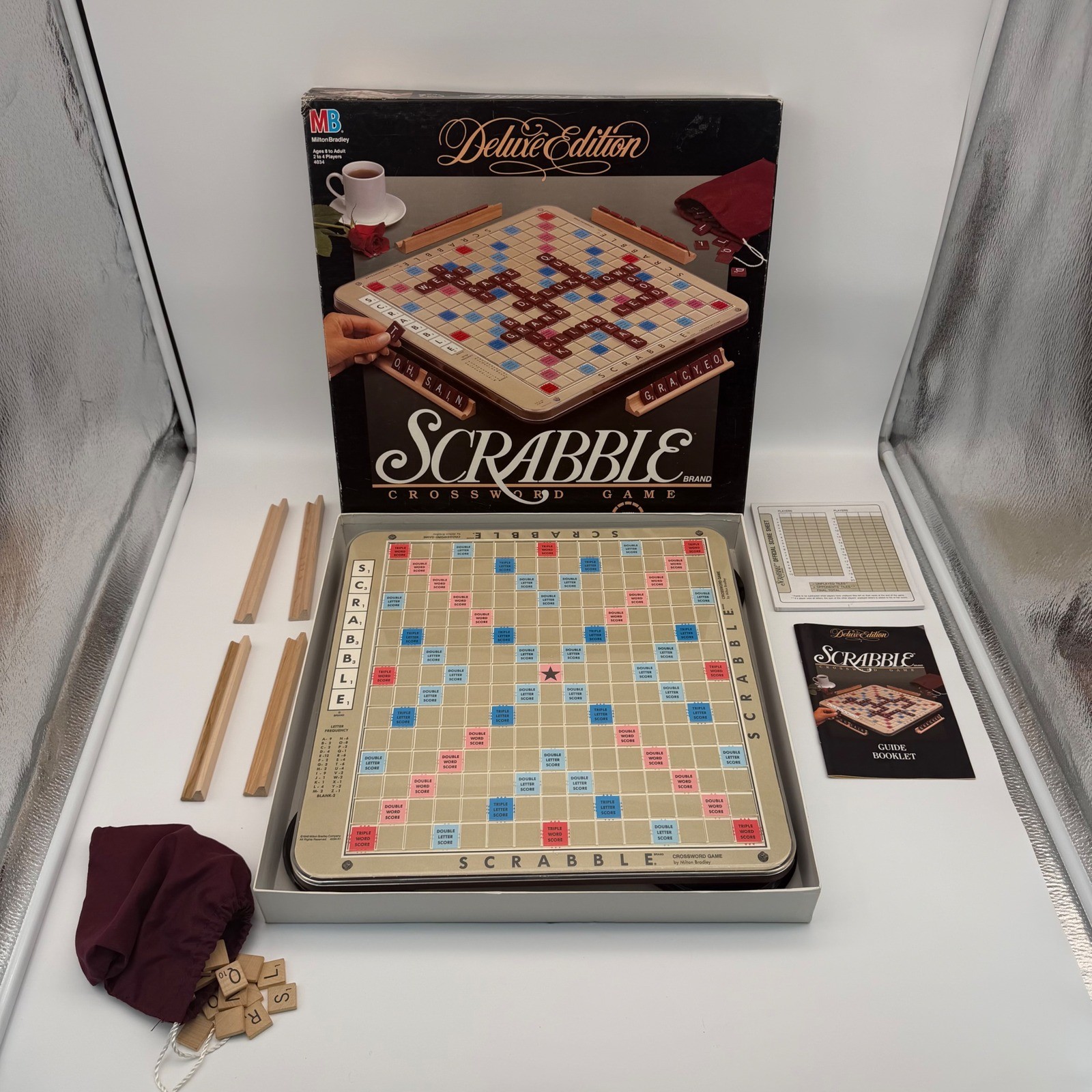 Vintage 1989 Scrabble Deluxe Edition Board Game Rotating Turntable 100% Complete