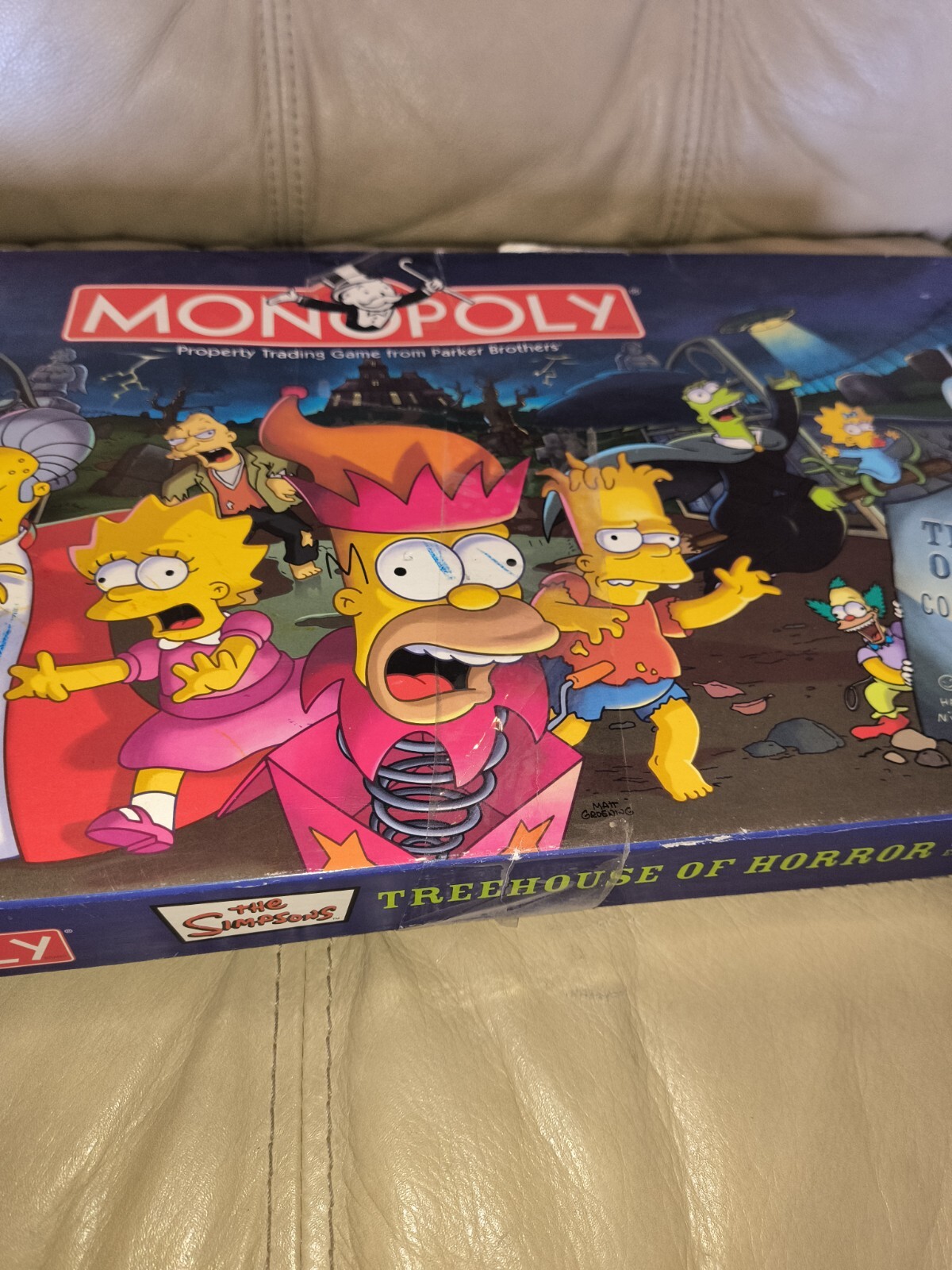 Hasbro Monopoly Simpsons Tree House of Horrors Collectors Edition – Incomplete