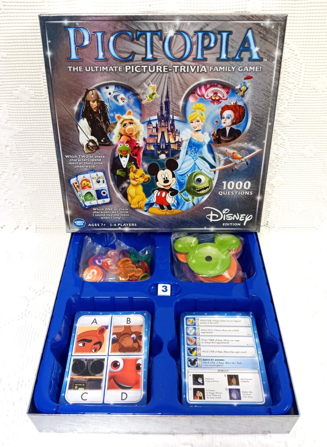 Disney PICTOPIA Family PICTURE TRIVIA BOARD GAME Complete 1000 QUESTIONS