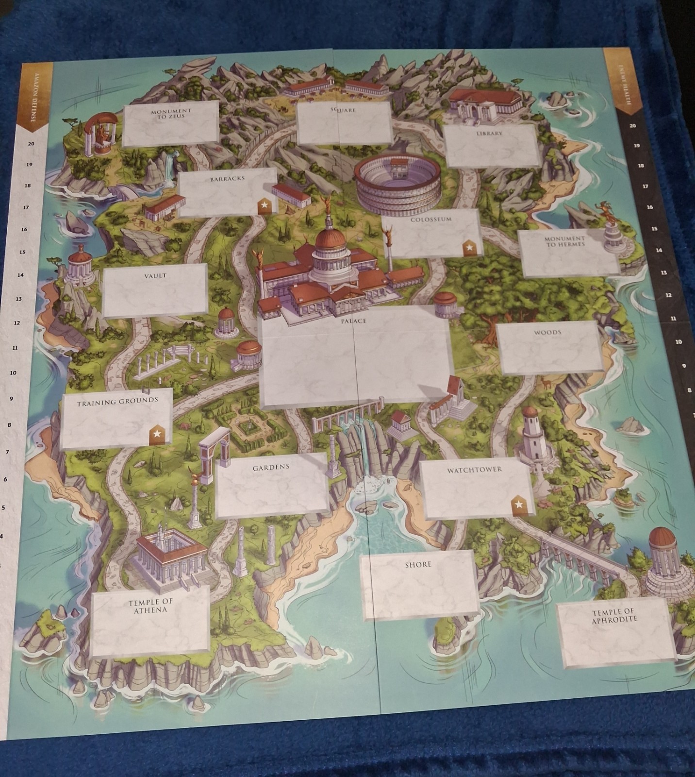 Wonder Woman Challenge of The Amazons Board Game. Everythings There. Good Shape