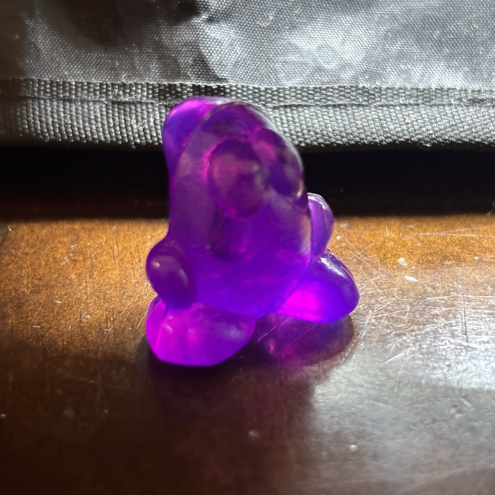 Beautiful Purple EGGY Ice Clear Gogos Crazy Bones Original 1996