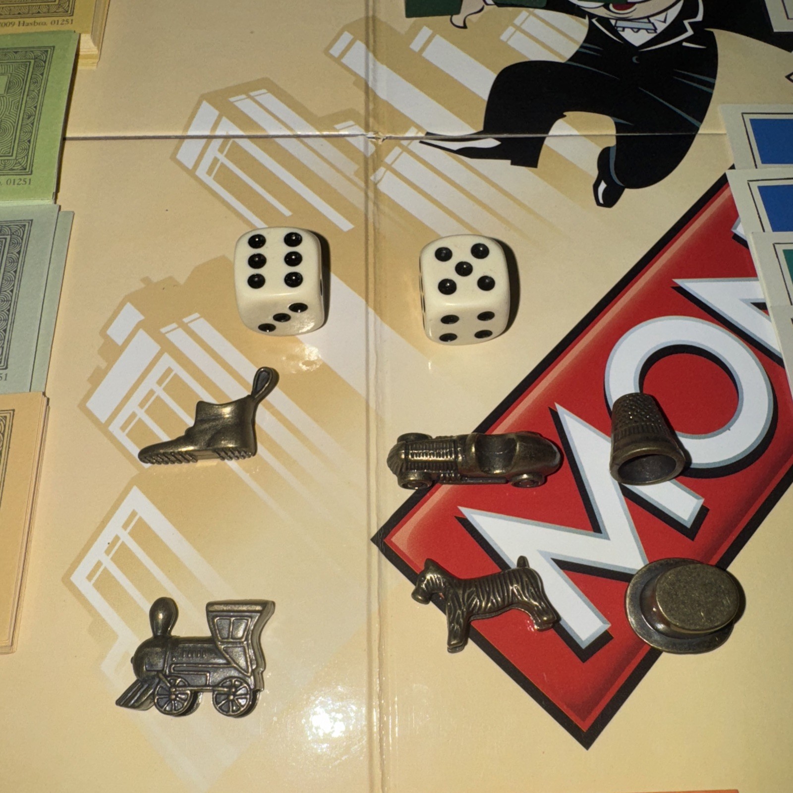 MONOPOLY ~ VINTAGE COLLECTION BOOKSHELF WOODEN BOX 2009 ~ 100% COMPLETE ~ EUC ~