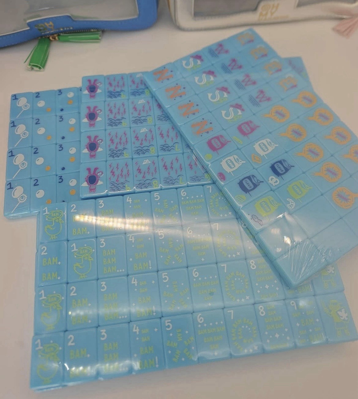 Cheeky Line – Blue Mahjong Tiles