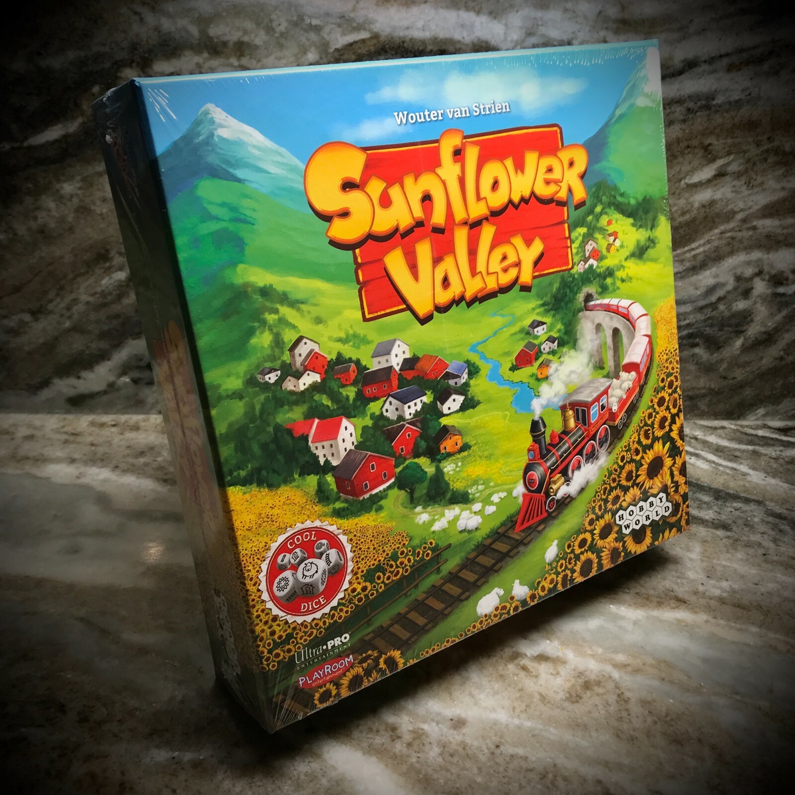 New SUNFLOWER VALLEY ROLL AND WRITE BOARD GAME age8+ family dice 2018 OOP SEALED