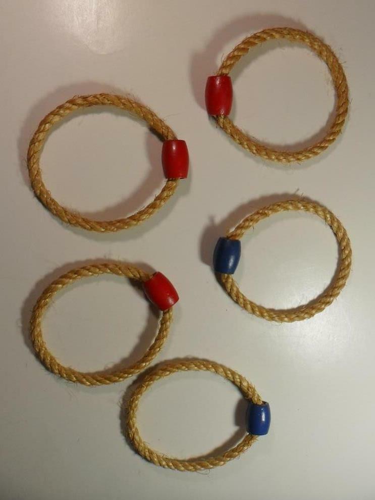 VINTAGE 1955 JINGLE DINGLE RING O BELL RING TOSS HARETT-GILMAR GAME