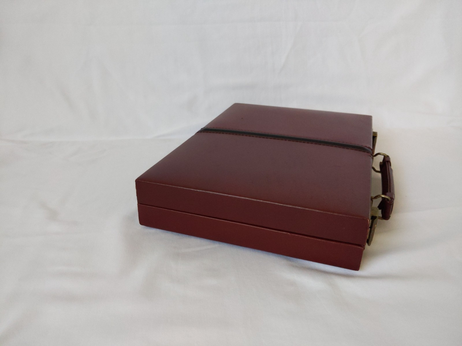 Vintage MR MAN Backgammon Board Game Leather Travel Case Box Brown Briefcase