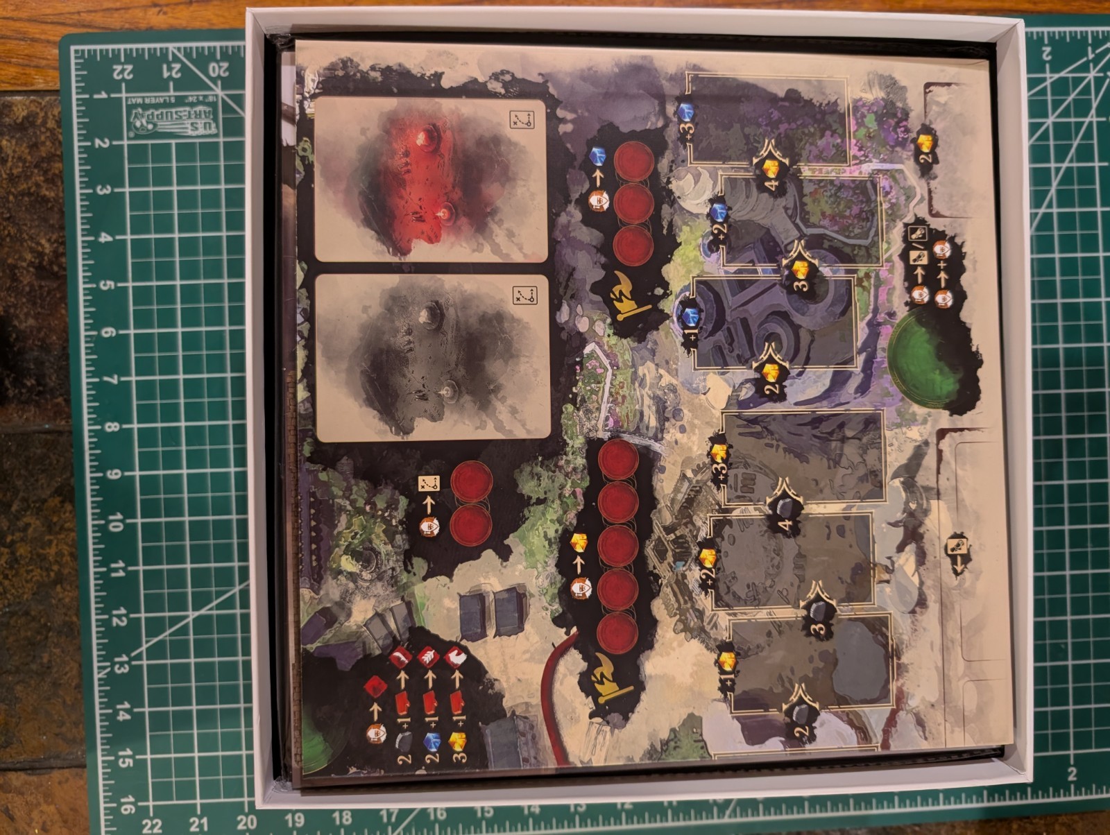 The Great Wall Bundle + Expansions + Playmat. New open box. Missing Rule book.