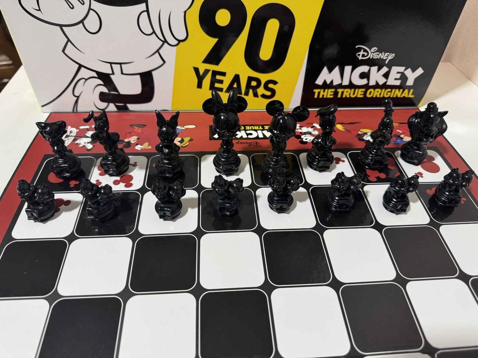 Disney Mickey: The True Original Collector’s Chess Set Ages 7+ Pre-owned