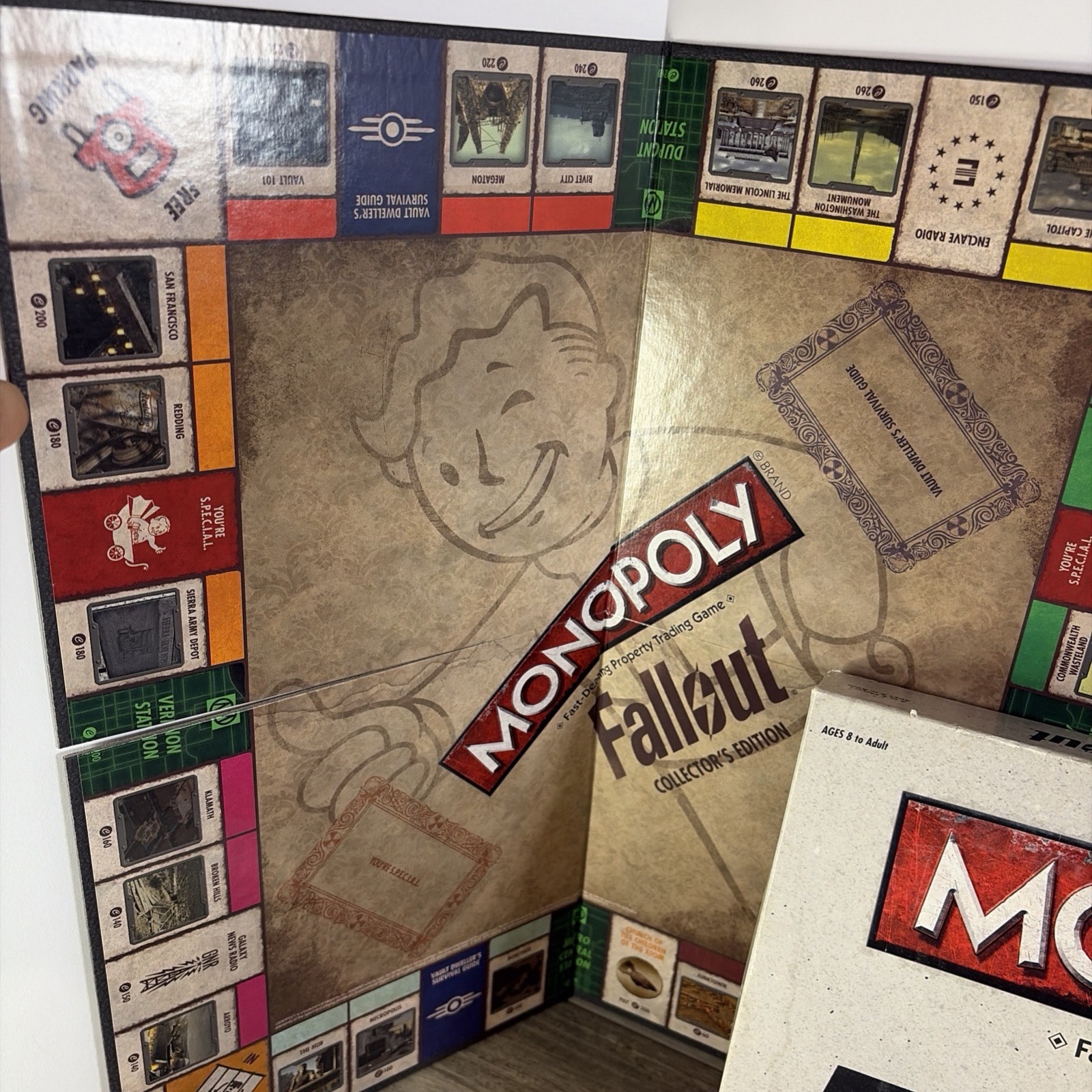 Fallout Monopoly Collector’s Edition Hasbro 2015 Complete Family Game Night