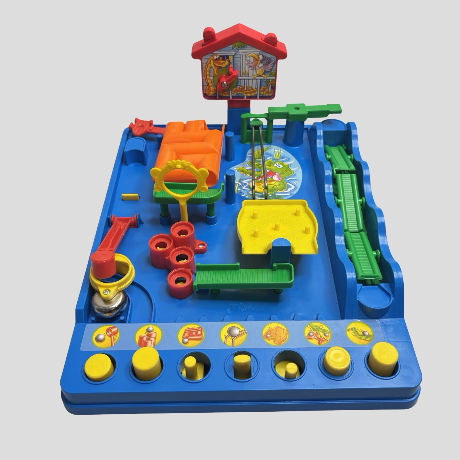 Tomy Screwball Scramble Obstacle Course Maze Board Game Complete 2008