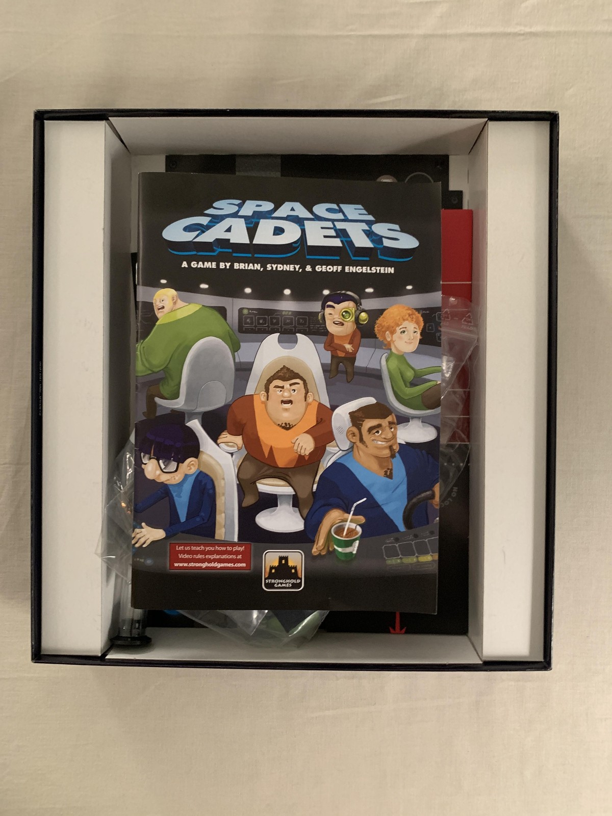 Space Cadets Stronghold Games Board Game 2012 Family Co-op 3-6 Players COMPLETE