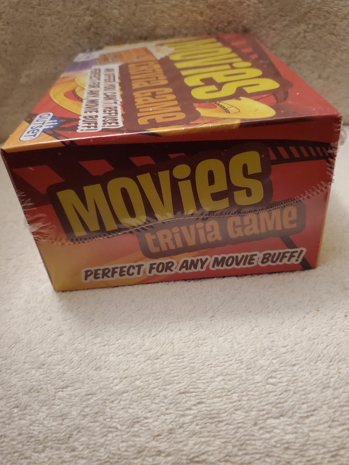 *Movies Trivia Game* Outset Perfect for Movie Buff 220 Cards Canada 2016 Sealed