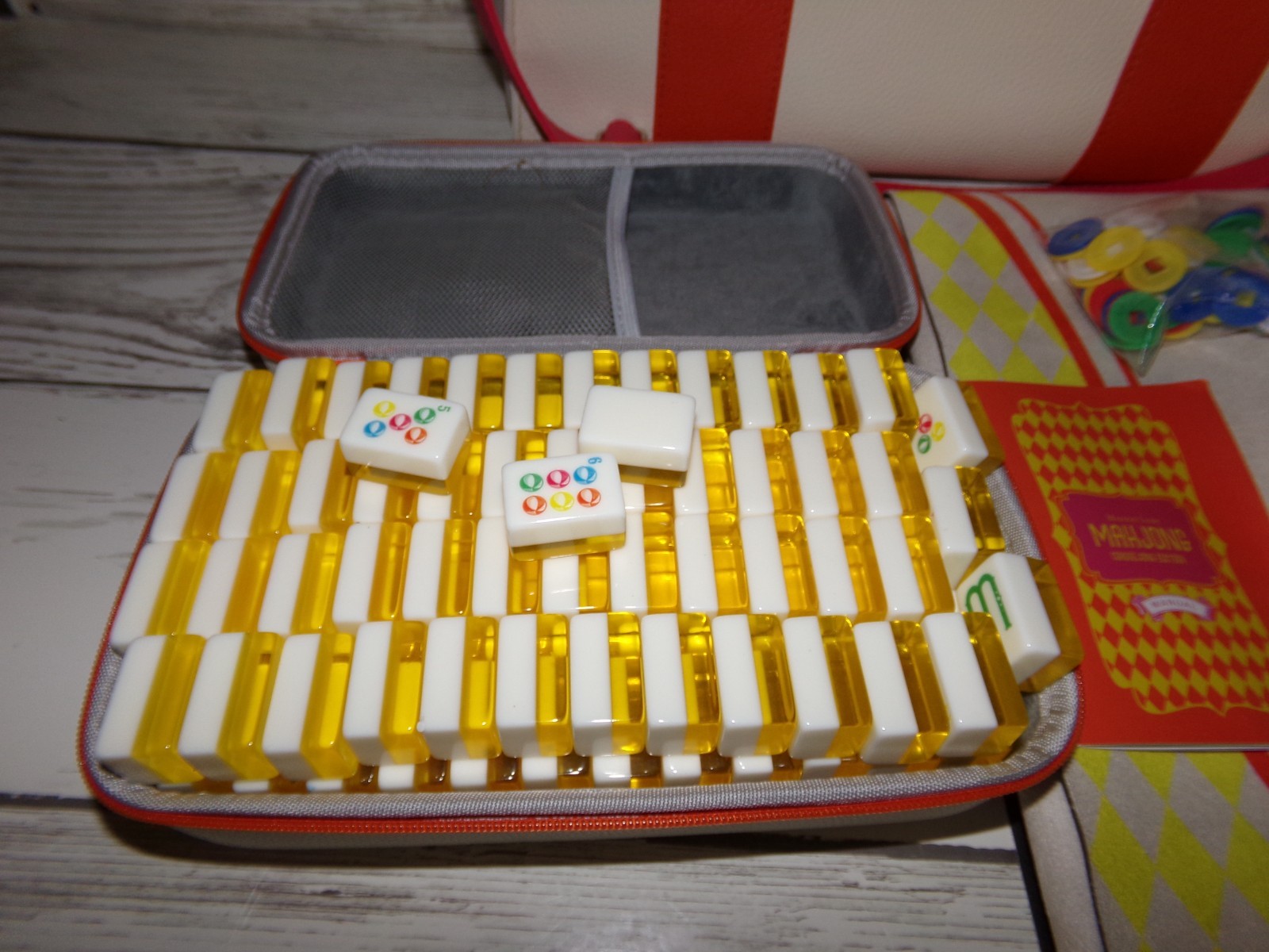Maison Lude Deluxe Mahjong Starter Kit, Cirquejong Edition, 160 Tiles, Mat, Case