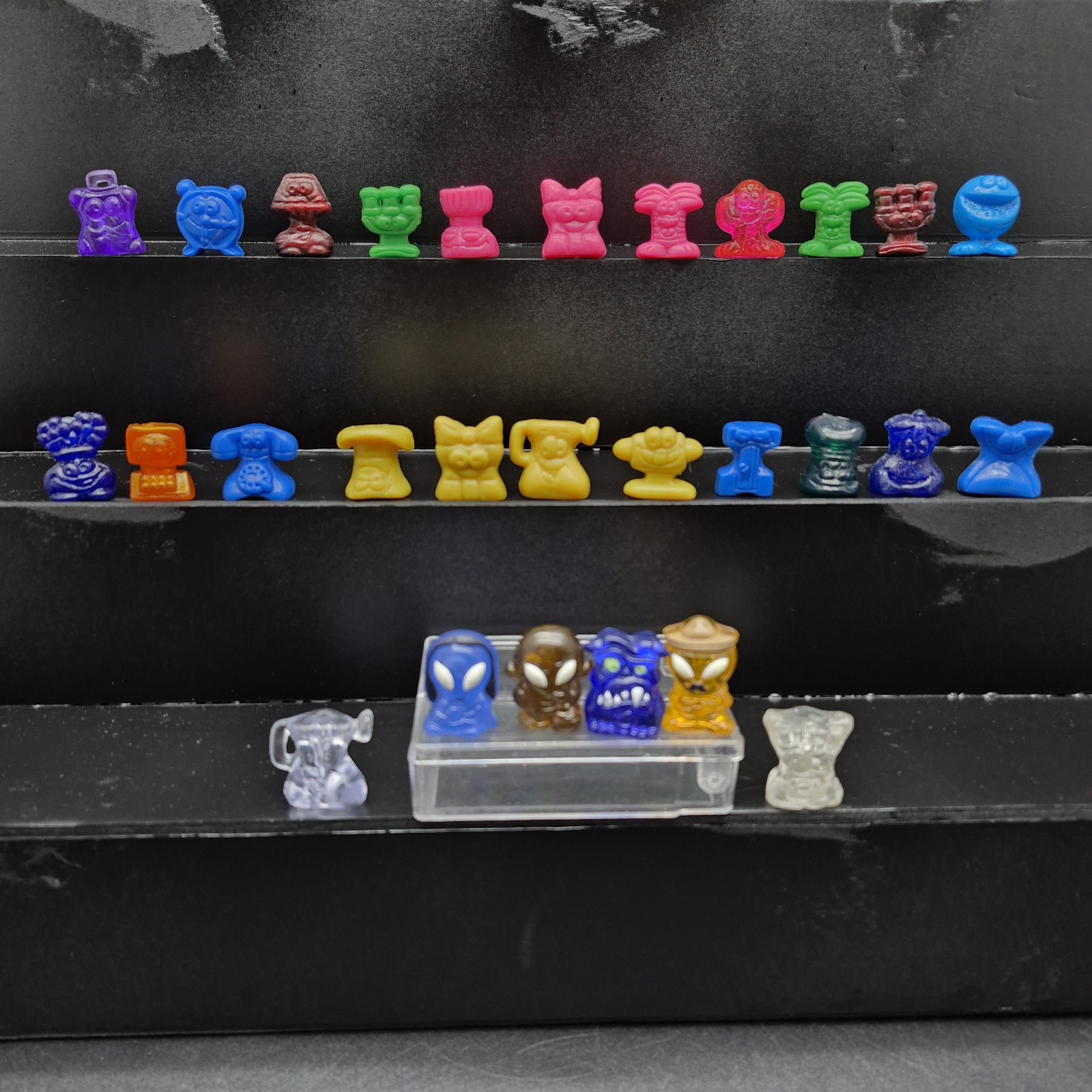 Coca-Cola Hielocos/Gogo’s Crazy Bones Lot Aliens Clear & UV GLOW Rare Mix VTG90s