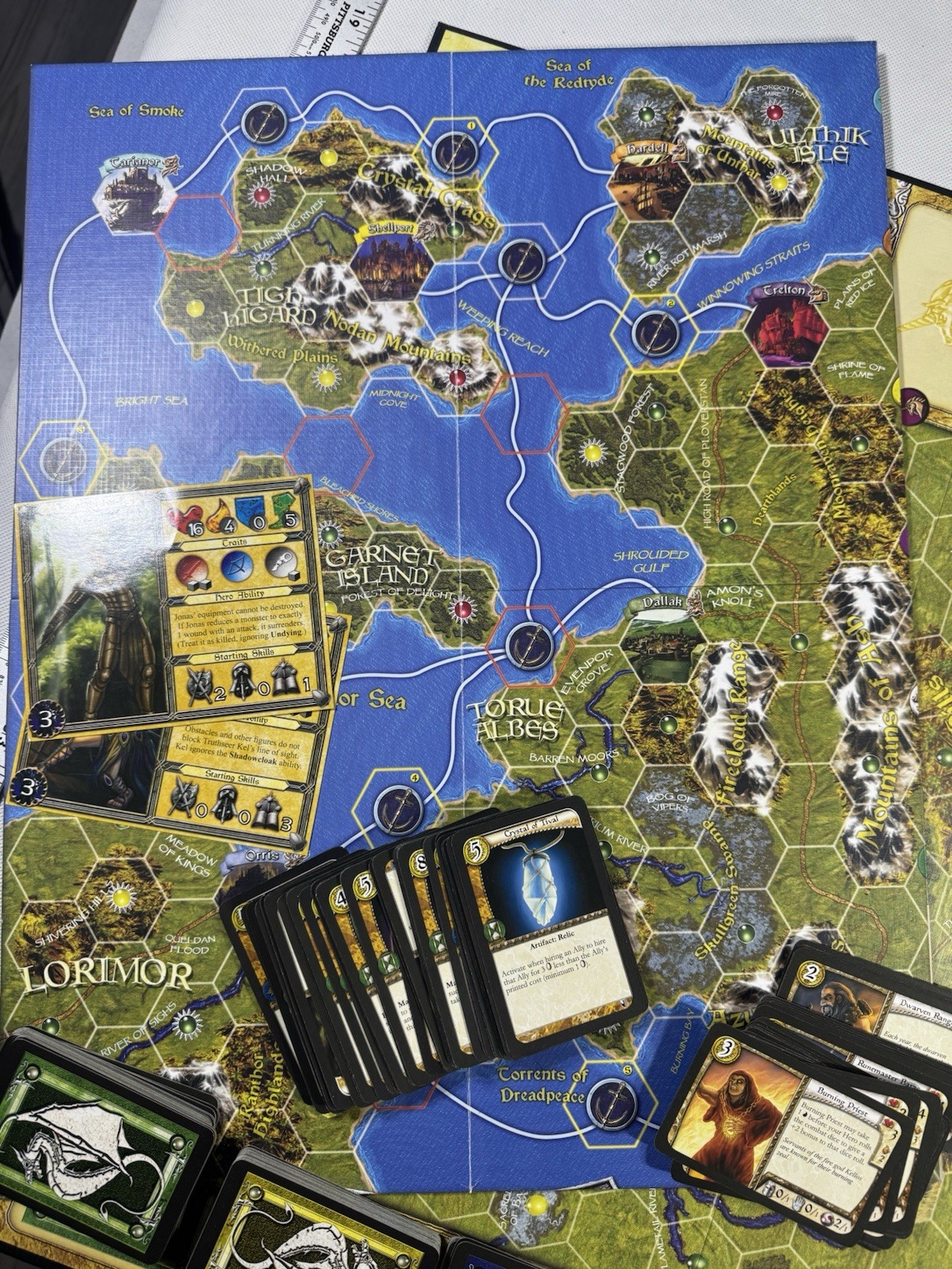 Runebound 2nd edition + 2 Extra Expansions Read