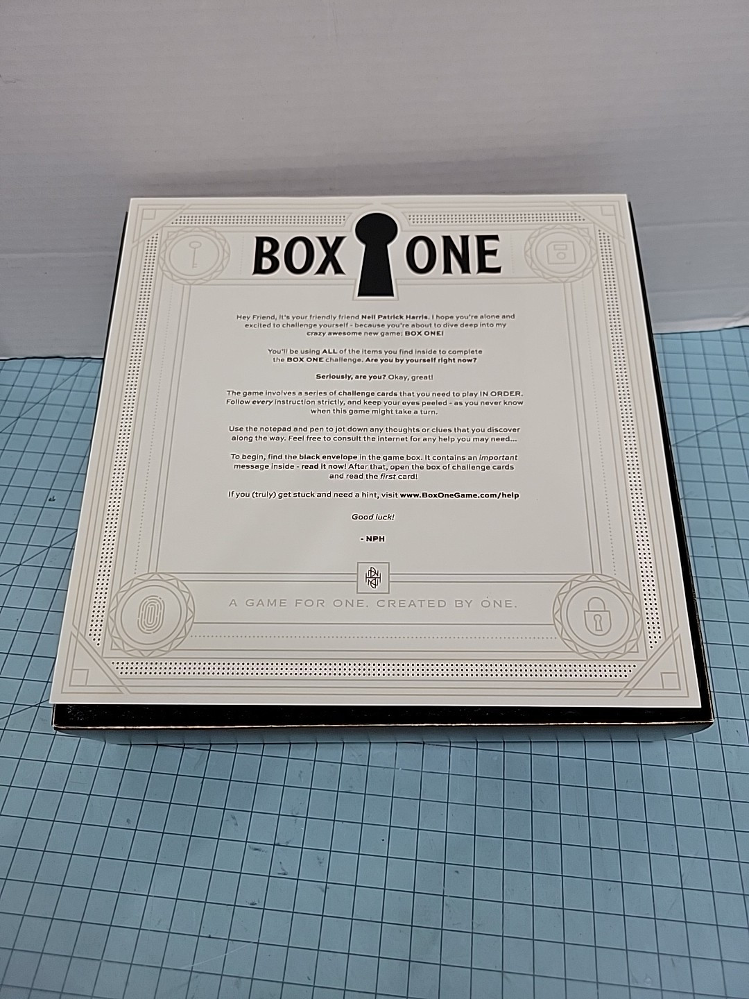 BOX ONE by Neil Patrick Harris Strategy Game Theory 11 Game COMPLETE