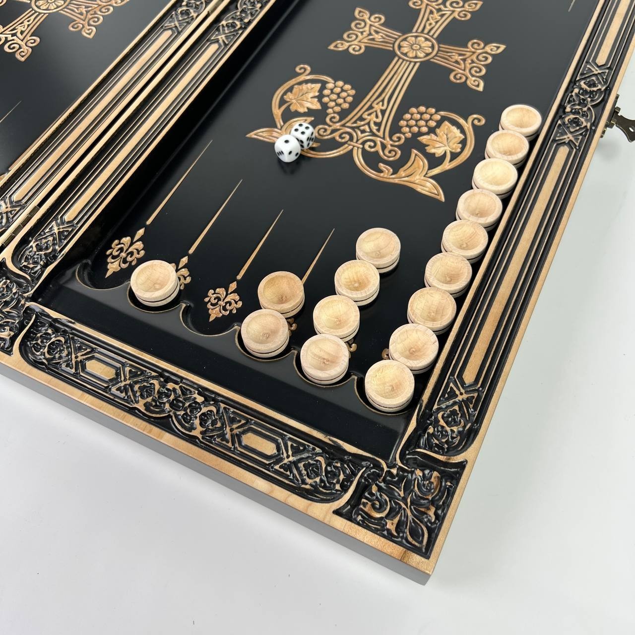 Luxury Wood Backgammon Set Lion Design Handmade Maple Wood Custom Gift