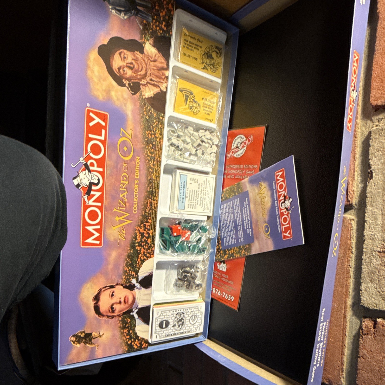 USAopoly Monopoly The Wizard of Oz Collector’s Edition Board Game Ages 8+