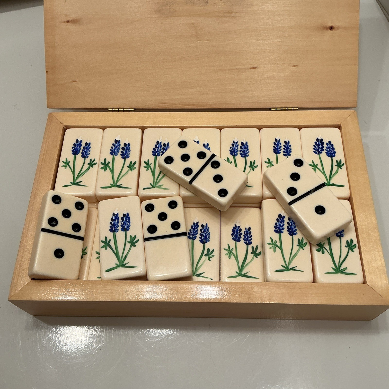 HANDPAINTED TEXAS BLUEBONNETS Extra Thick DOMINOES Texas Imagineering