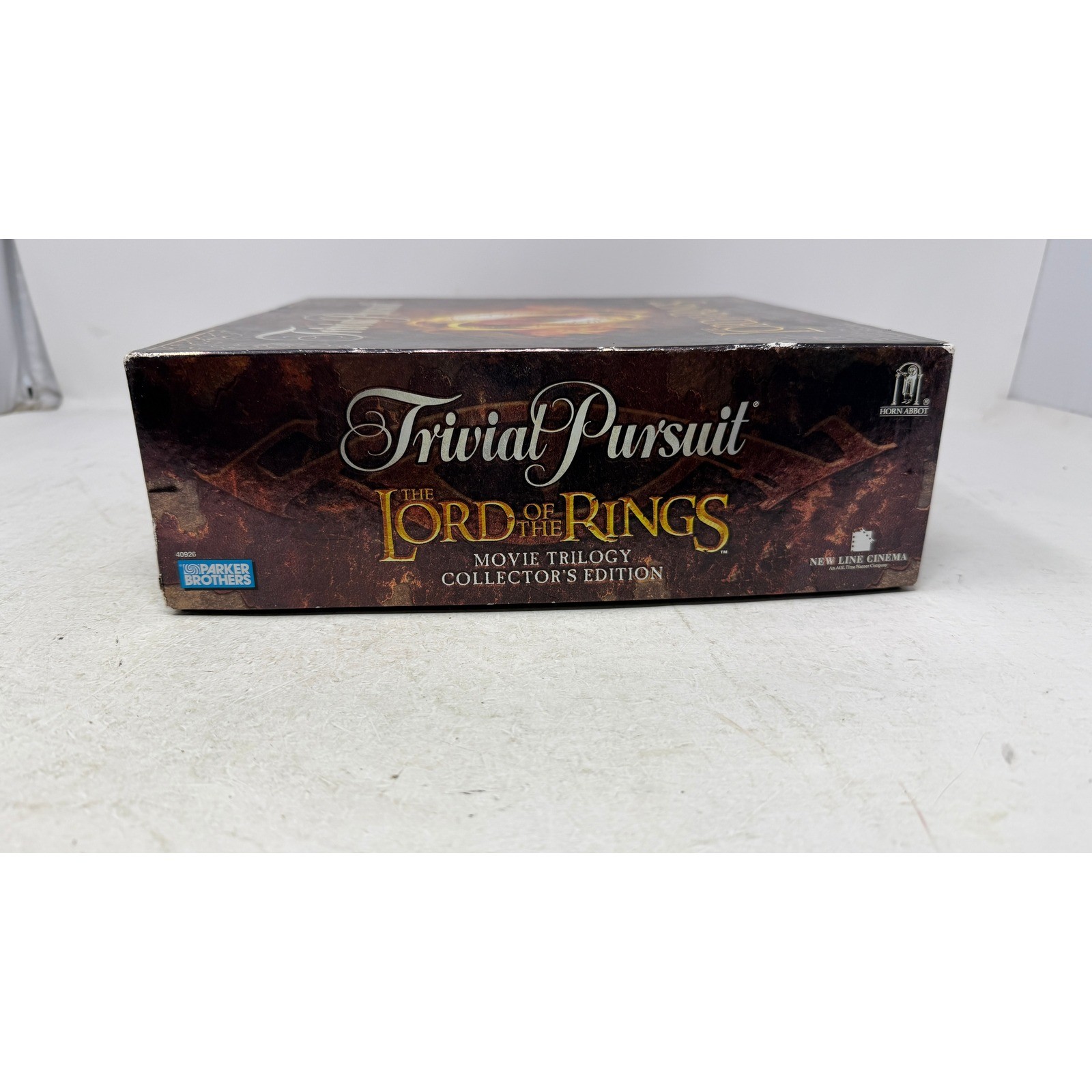 Trivial Pursuit Lord of the Rings Movie Trilogy Collector’s Edition Board Game